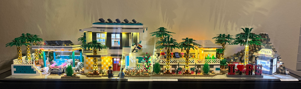 Mid-century modern home with lighting